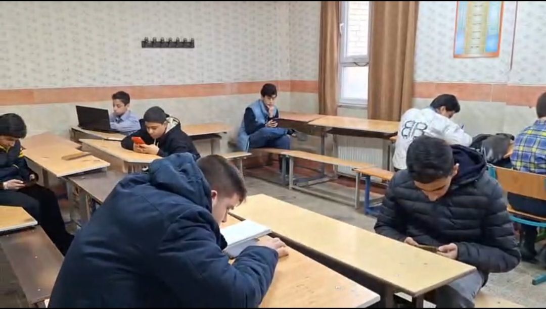  برنامه‌نویسی گامی در مسیر شناسایی استعدادهای فناوری  دانش‌آموزان است