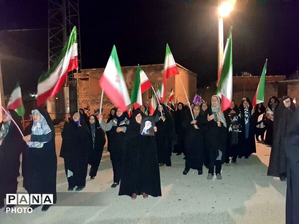  تبلور اقتدار و حمایت از نیروهای مسلح در تجمع محلی