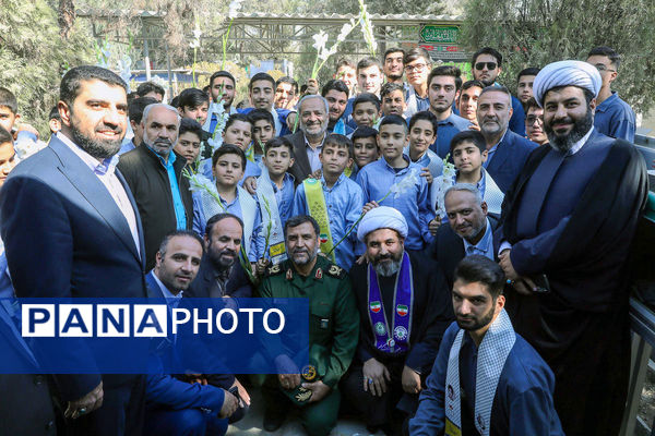 آیین گرامیداشت شهیدحسین فهمیده