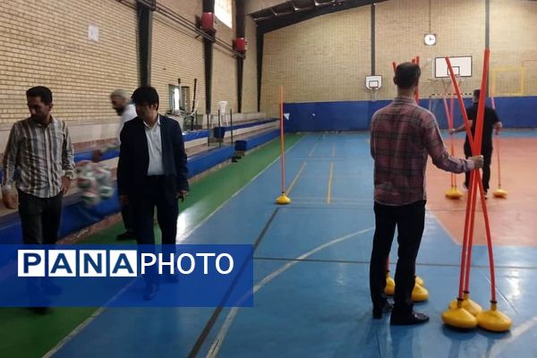 برگزاری آزمون عملی استخدامی تربیت بدنی در سالن فتح المبین ناحیه دو شهرری 