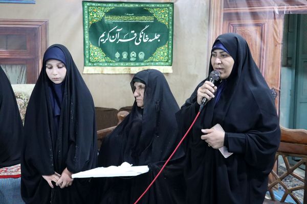 برنامه قرآنی «رواق» میزبان محفلی قرآنی