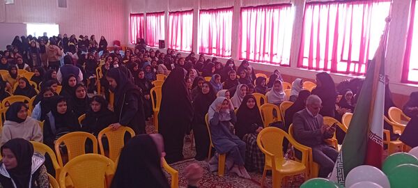 تجلیل ازبرگزیدگان مسابقات شهرستان خلیل آباد