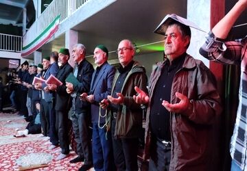 مراسم شب بیست و یکم ماه رمضان در مسجد جامع شهر بار نیشابور