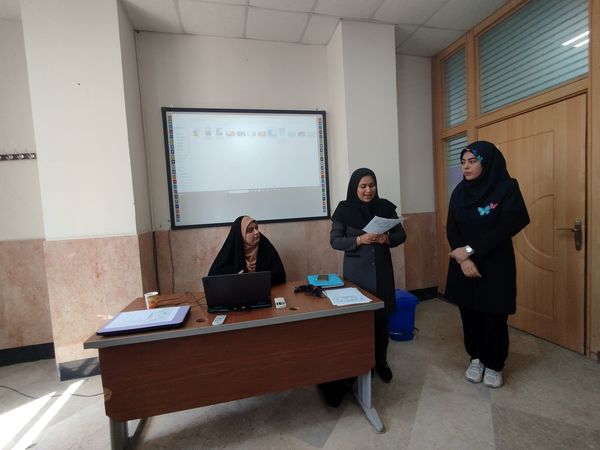 افتتاح طرح توانا در فرهنگسرای بعثت  ملارد بخش صفادشت 
