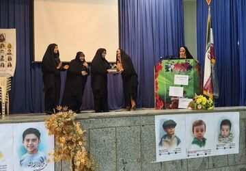 گردهمایی رابطین امور بانوان ناحیه۳ در دبیرستان ماندگار سعدی