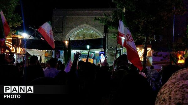 تجمع خودجوشانه مردم برای خونخواهی رهبر شهید مردم نیشابور