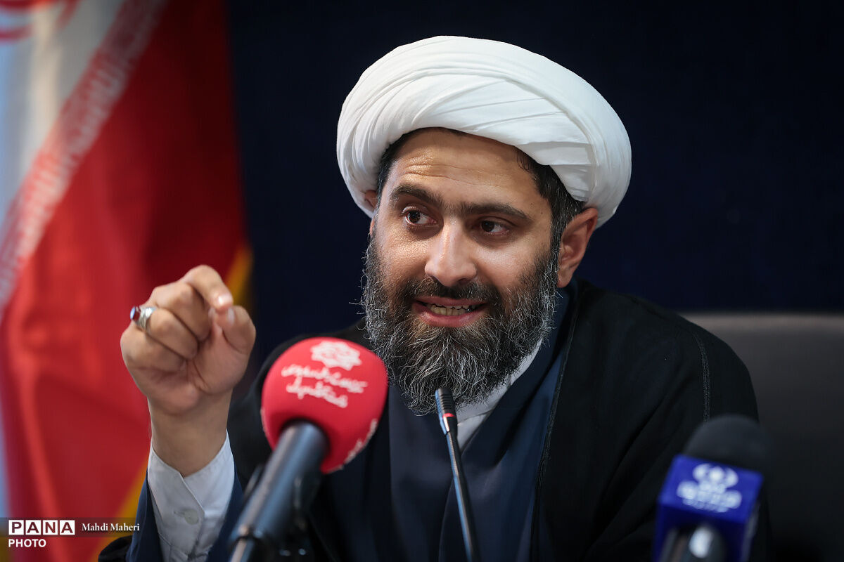 تبیین «سبک زندگی قرآنی» در مدارس کشور/ آموزش و پرورش اولویت اول طرح‌های قرآنی است