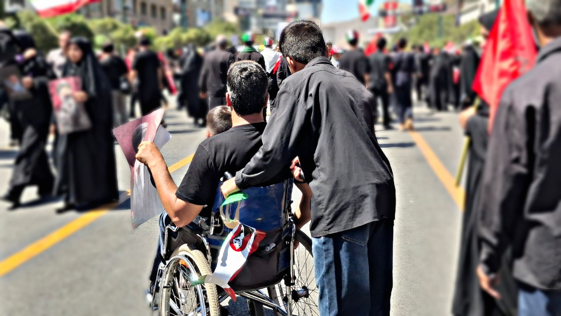 تشییع باشکوه پیکر مطهر رهبر شهید انقلاب اسلامی در مشهد