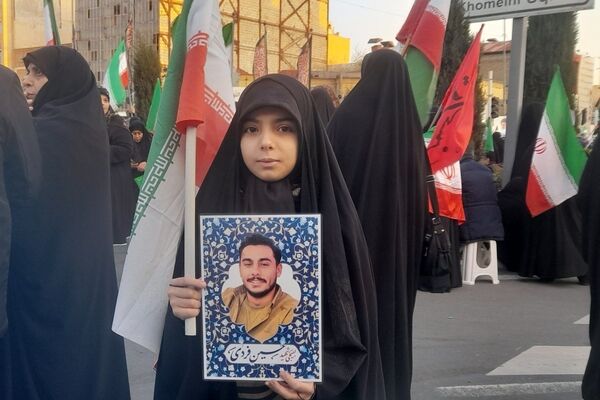 مردم تهران؛ پای کار انقلاب