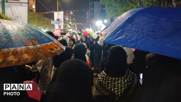 حضور مقدرانهٔ خرم آبادی‌‌ها در شب ولادت کریمه اهل بیت حضرت فاطمه معصومه (س) و روز دختر