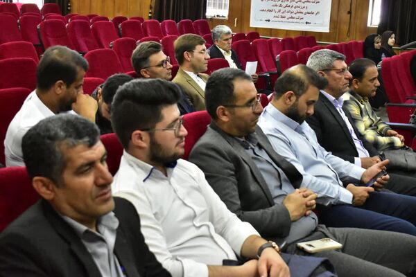 کارگاه توانمندسازی نیروی انسانی مدارس متوسطه اول شاهد در یاسوج