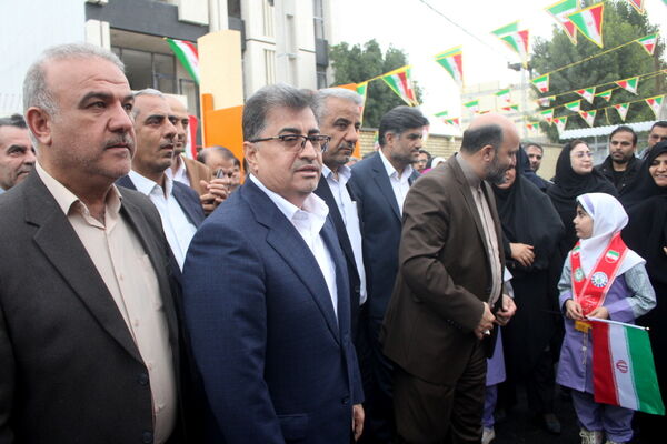 افتتاح مدرسه  ۱۲ کلاسه فروغی بسطامی در بوشهر