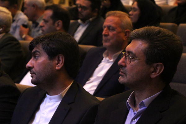 آیین رونمایی و تحویل لوح ثبت یزد به عنوان شهر جهانی زیور آلات سنتی