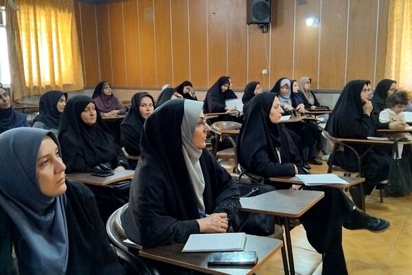 جلسه سرگروه‌های اجتماعات یادگیری