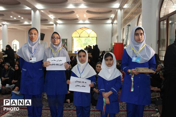آیین گرامیداشت چهلم شهیدان ملکی در مصلای نظرآباد 