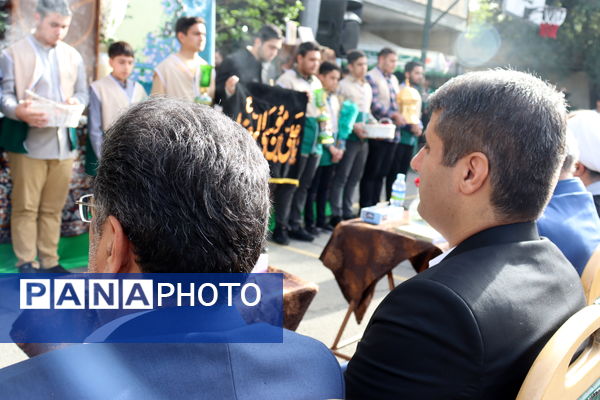 مراسم چهارشنبه‌های امام رضایی در مدرسه پیام غدیر آموزش و پرورش منطقه 14 تهران 