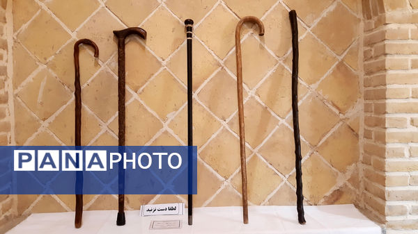 بازتاب هنر عاشورایی در نمایشگاه نسخ خطی و لباس‌های تعزیه