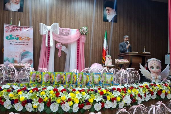 جشن تکلیف دانش آموزان دختر شهرستان ملارد