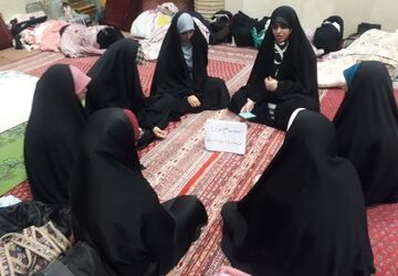 حضور پرشور نوجوانان در نخستین روز اعتکاف