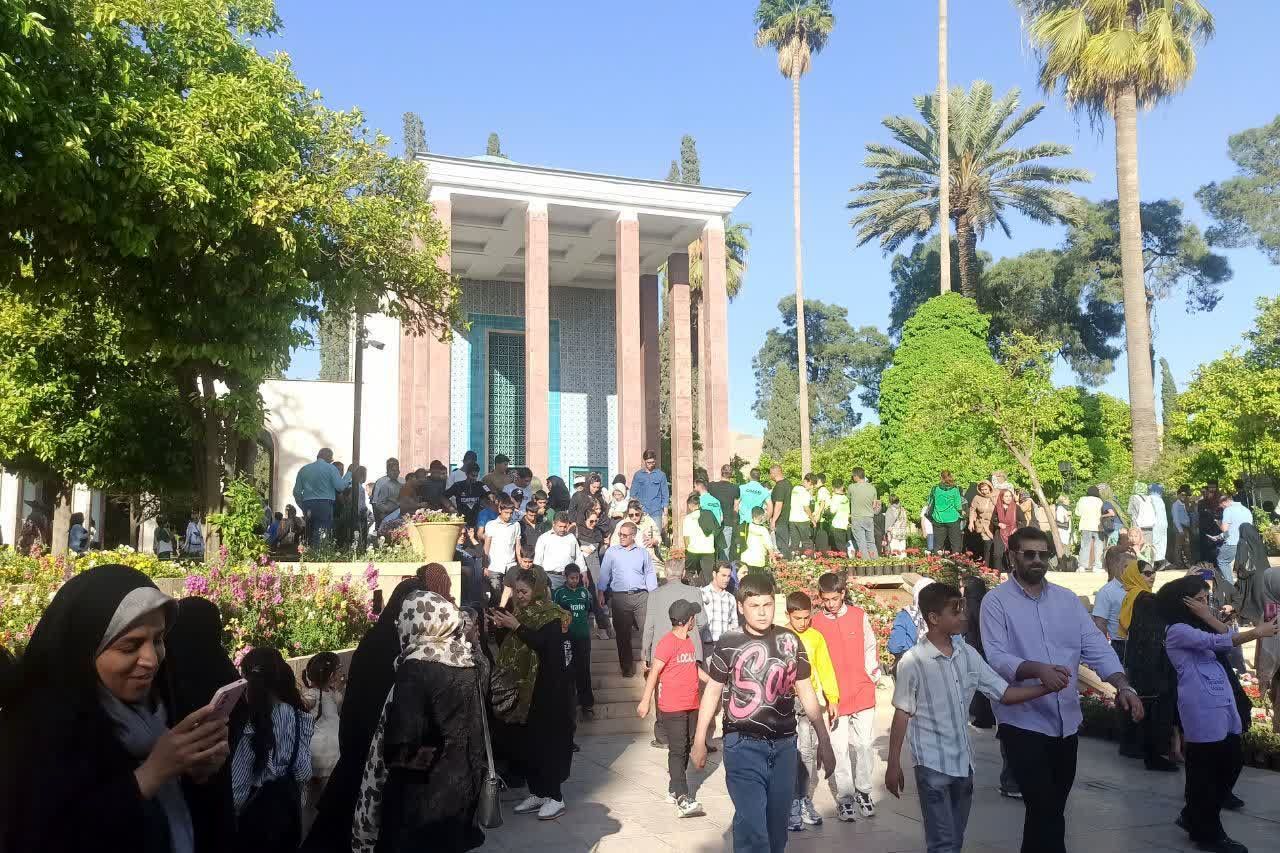 به مناسبت هفته سعدی شیرازی 