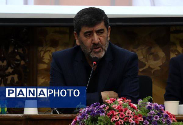 برگزاری سلسله نشست‌های «رسم خدمت»