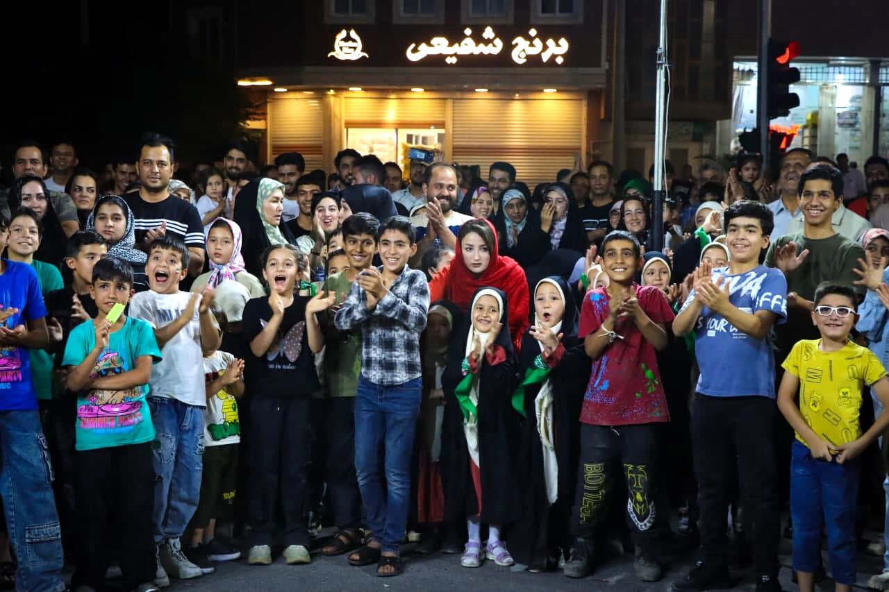 غدیر کیلومتری کاشان؛ جشن بی‌وقفه‌ی ولایت در چهارراه نماز