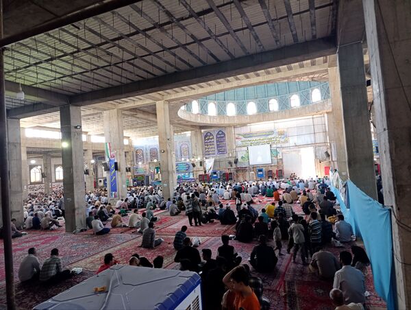 نماز عبادی سیاسی جمعه همزمان باهفته وحدت درنیشابور