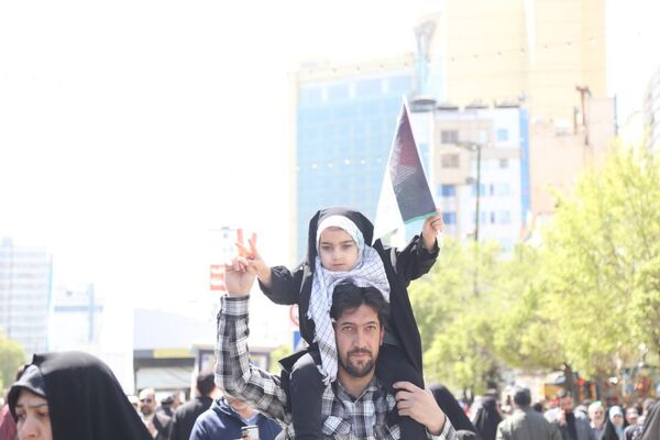 مشهد، حماسه‌ای به وسعت قدس؛ طنین فریاد مقاومت در خیابان‌ها