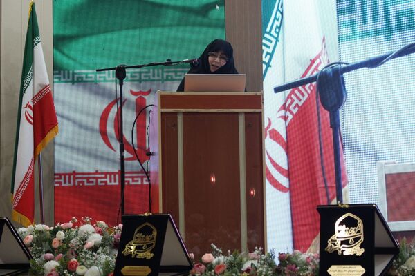 سومین جلسه دوره آموزشی مدیران دبیرستان های نمونه دولتی و شبانه‌روزی استان خراسان رضوی