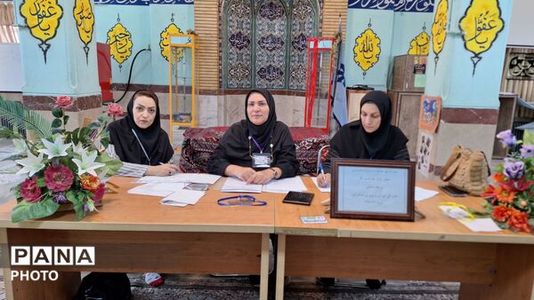 داوری مرحله استانی جشنواره نوجوان خوارزمی در محور «بازارچه» با رقابت ایده‌های نوآورانه دانش‌آموزان 