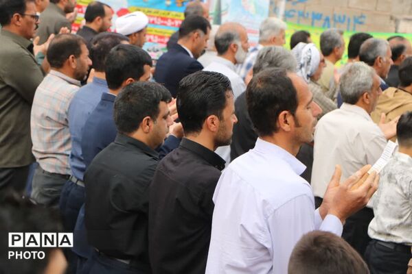 تجلی عبودیت و بندگی در نماز عید فطر فهرج