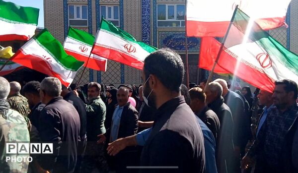 موج همدلی و وفاداری در کیار