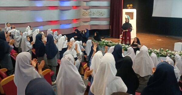 رویداد کودک و شاهنامه در مشهد