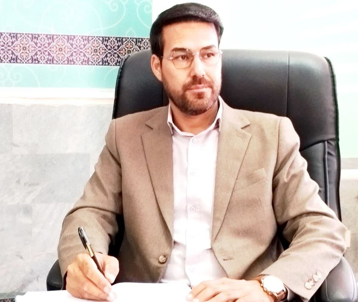 مهری باشکوه با شعار «روز اول، درس اول» در مدارس کلات آغاز می‌شود