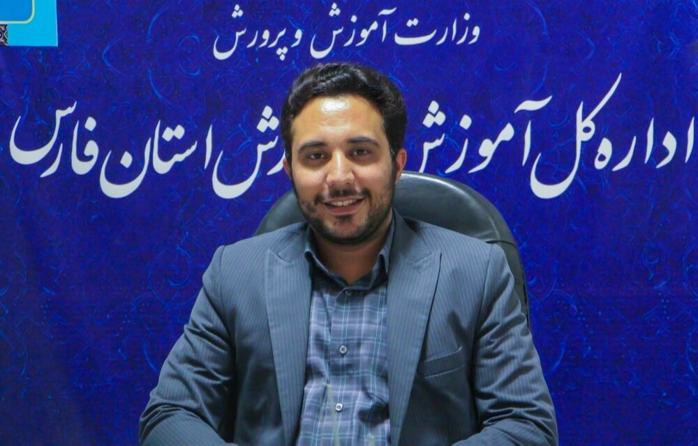 برگزاری جشن عاطفه‌ها در مدارس استان فارس