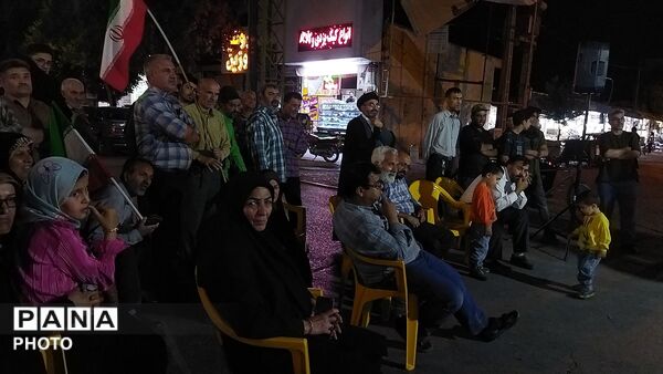 کافه گفتگوی حسینیه امام در هشتاد و هفتمین شب از اجتماعات مردمی 