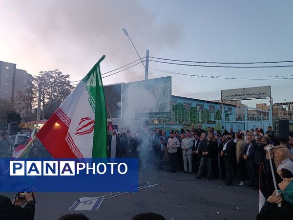 جشن پیروزی عملیات وعده صادق در میانه