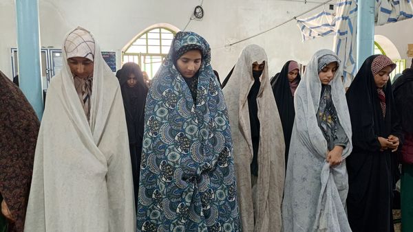 اعتکاف دانش آموزی در شهرستان دیشموک