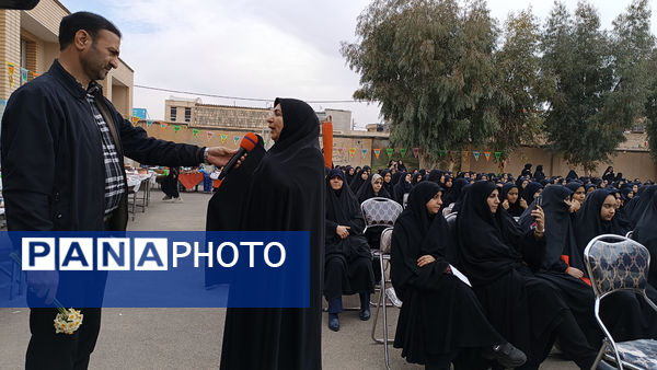 جشنواره لباس و غذاهای محلی در شهر قنوات 