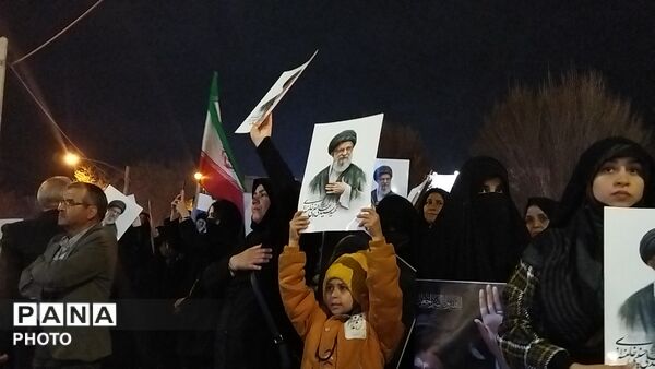 قاب هایی از حضور-۱