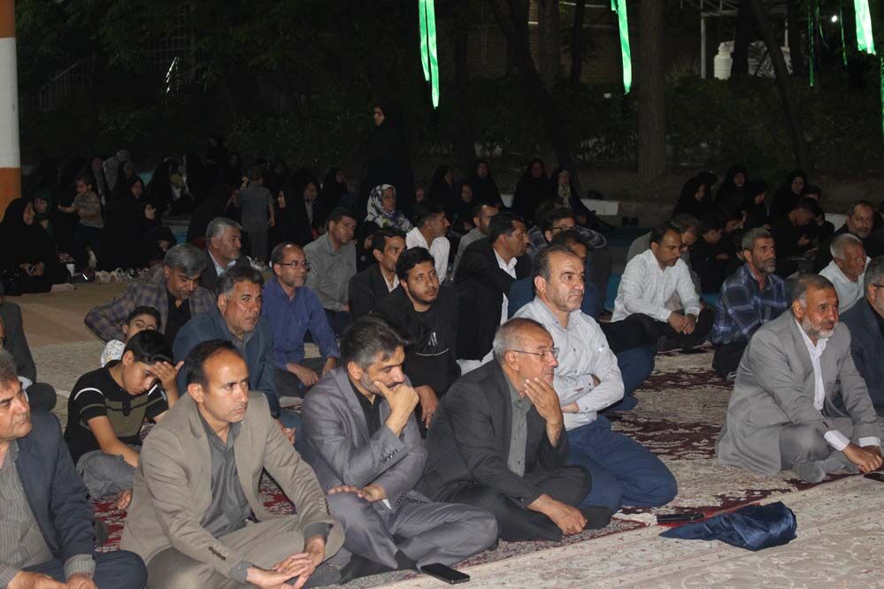 برگزاری مراسم سالگرد رحلت امام خمینی(ره) در اداره‌کل آموزش و پرورش کرمان