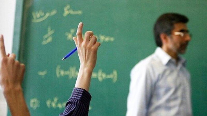 معلم ؛ کسی که نمی‌توانم را به می‌توانم بدل کرد