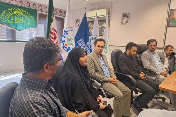 جلسه هم اندیشی و تجلیل از خبرنگاران پانا در شیراز 