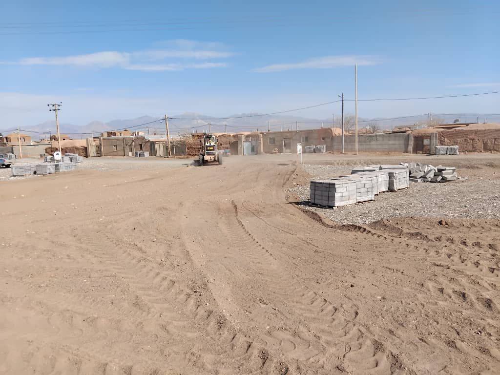 آغاز اجرای طرح هادی و ورودی و خروجی های روستای تاج آباد شهرستان داورزن