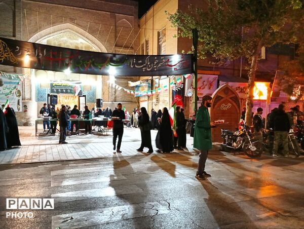 چایخانه حضرت زهرا (س) در مقابل مسجد جامع نیشابور 