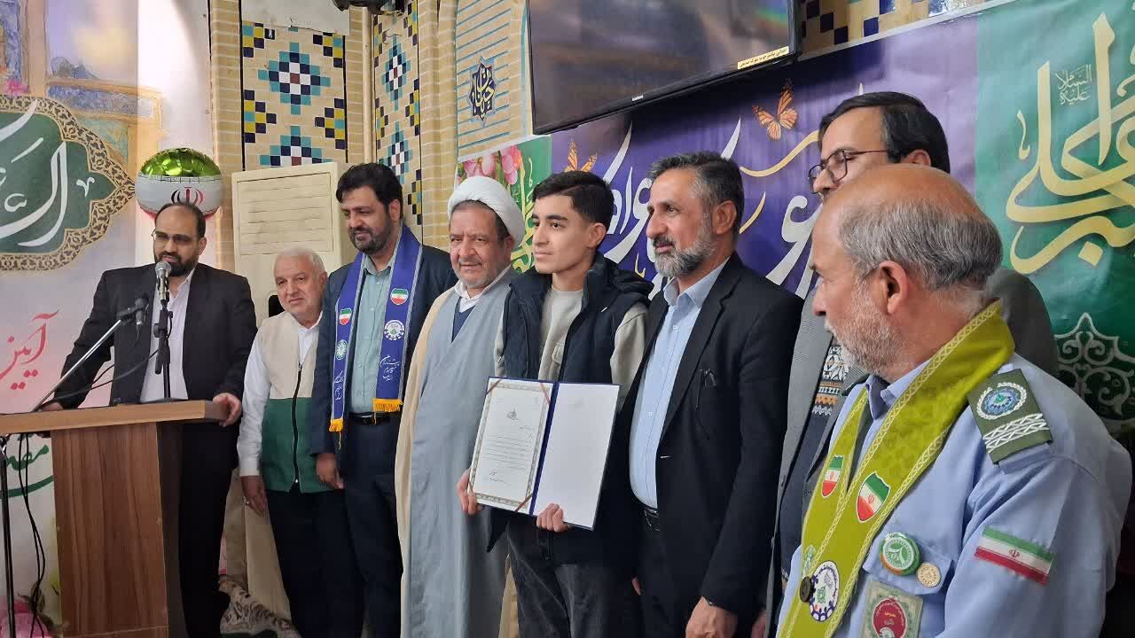تجلیل از پسران نخبه پیشتاز در مراسمی باشکوه به مناسبت میلاد حضرت علی اکبر (ع) 