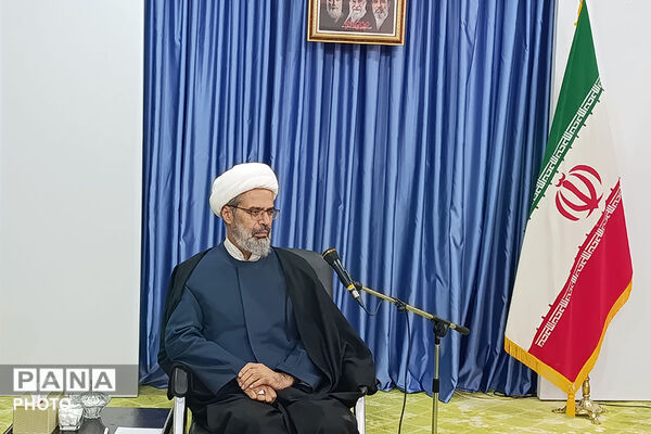 دیدار امور بانوان آموزش‌ و پرورش و استانداری با نماینده ولی‌فقیه در بجنورد به مناسبت روز دختر