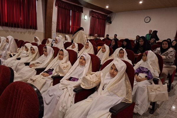 اجلاس نماز در شهرستان فریدن 
