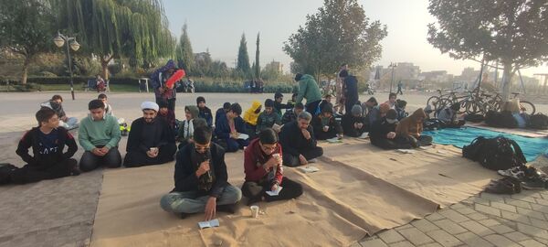 زیارت عاشورا و غبار روبی مزار شهدای گمنام نیشابور
