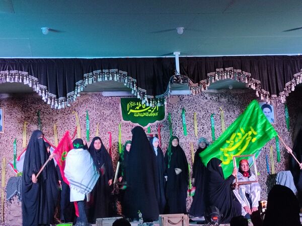 دانش‌آموزان با آرمان شهدا تجدید میثاق کردند